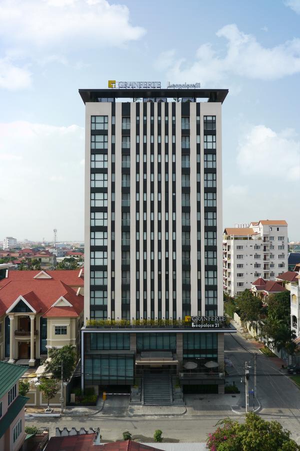 Granferte Phnom Penh Hotel Esterno foto